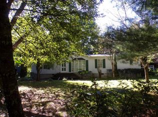 106 Possum Valley Rd, Mountain City, TN 37683