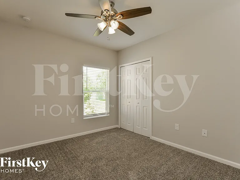 5384 Brilliance Cir — Photo 11