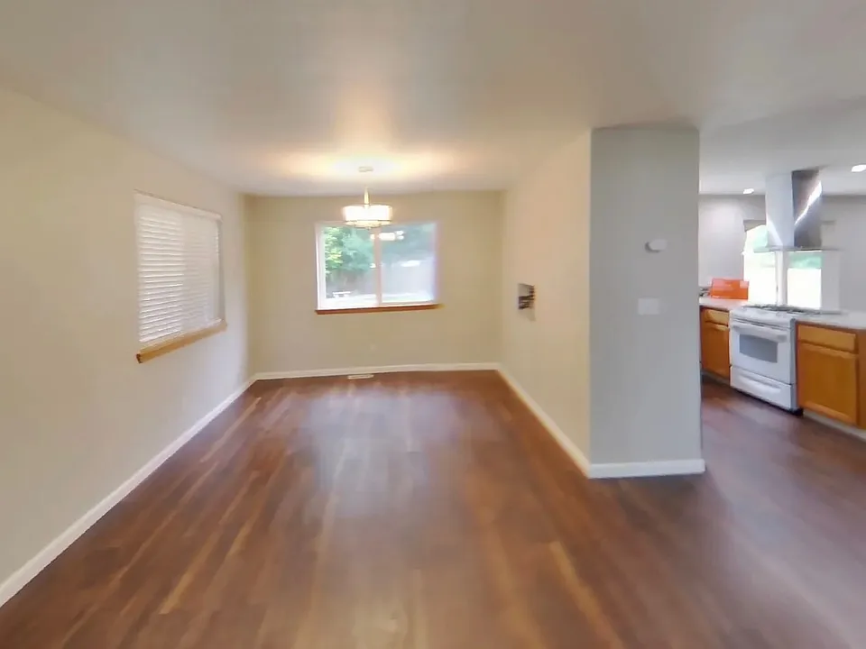 4224 Hearthstone Dr