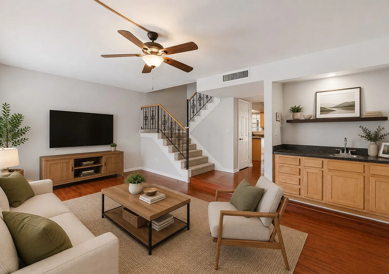 Spacious 2-Bedroom Townhome in the Heart of Carrollwood — Photo 2