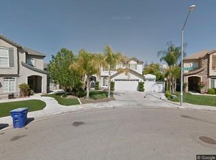10760 N Bunkerhill Dr, Fresno, CA 93730