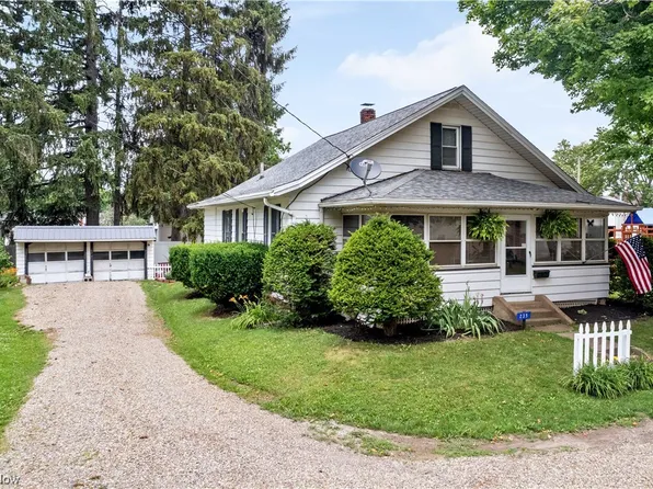 235 49th St SE, Canton, OH 44707