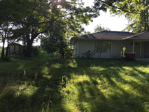 3rd image of 6871 N County Road 100 W
