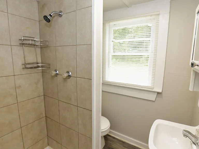 307 Tarver St SE — Photo 7