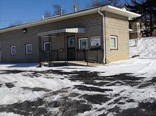 207 Martin Luther King Jr Blvd, Farrell, PA 16121