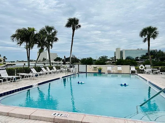 7700 Sun Island Dr S #105 — Photo 36