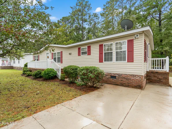 814 Watson Avenue SW, Calabash, NC 28467