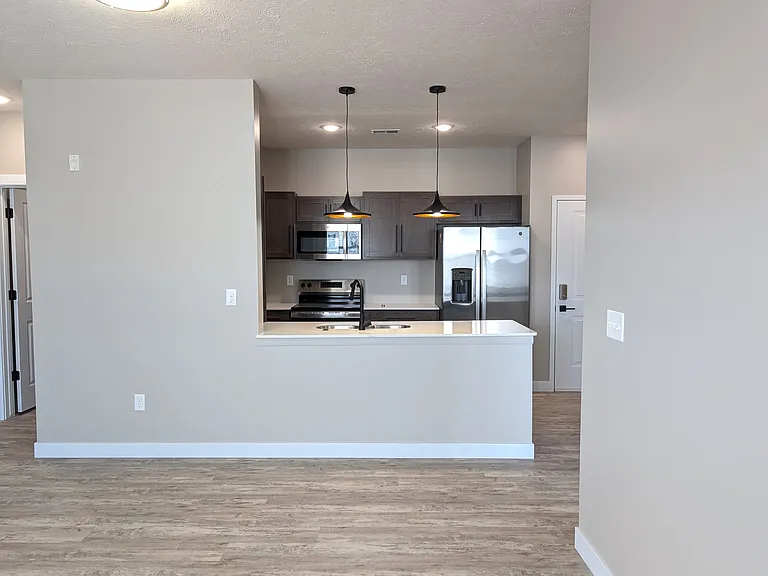North Creek Apartments — Photo 32