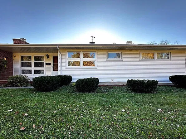 3503 Chancellor Dr, Fort Wayne, IN 46815