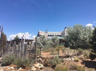 243A Tune Dr, El Prado, NM 87529