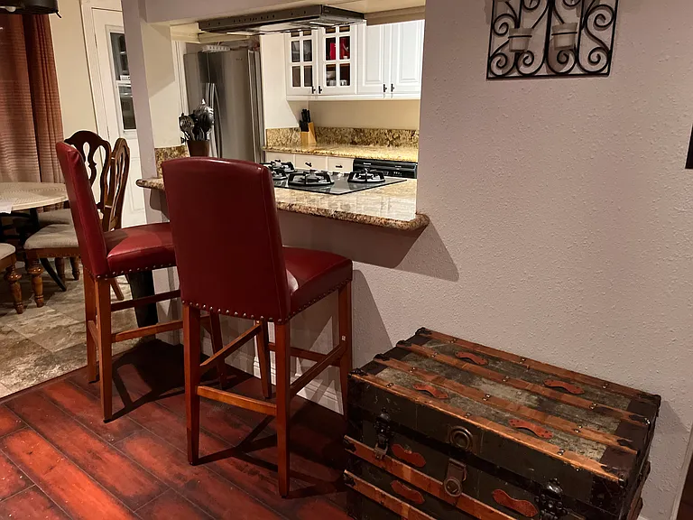 Calverton Dr — Photo 12