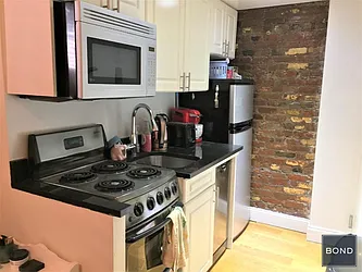 Rented by Bond New York