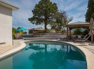808 Laurel Cir SE, Albuquerque, NM 87108