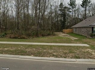11477 Brookwood Dr, Denham Springs, LA 70726