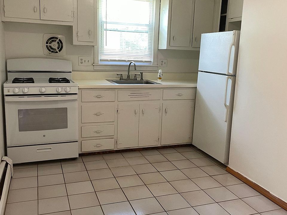 spacious kitchen