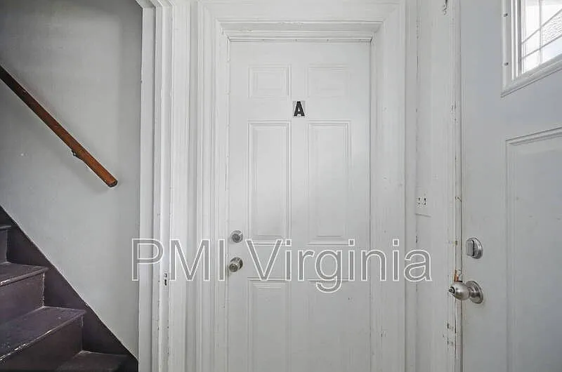 3 bed, 1.0 bath, 1100 sqft, $1,750 — Photo 2