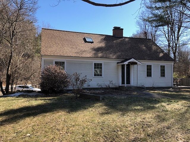102 S Main St Hanover Nh 03755 Mls 4843641 Zillow