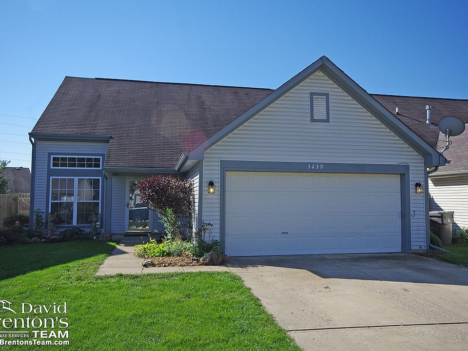 1st image of 3239 Montgomery Dr