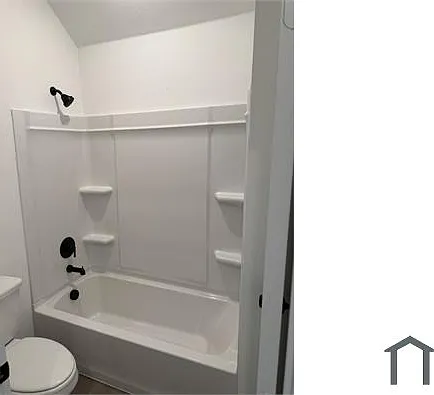 768 Waterhouse Lake Dr — Photo 33