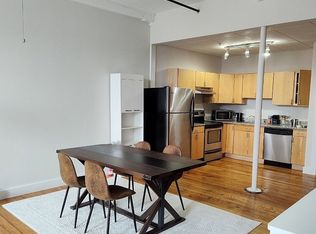 2 Main St, Biddeford, ME 04005