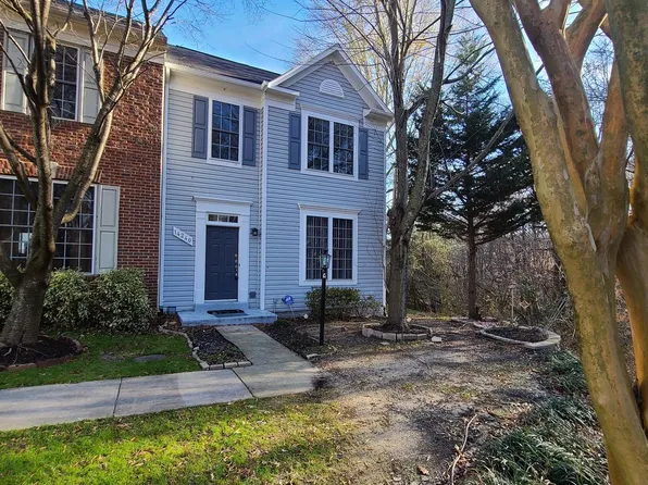 14240 Madrigal Dr, Woodbridge, VA 22193