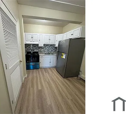 1057 E Main St #8