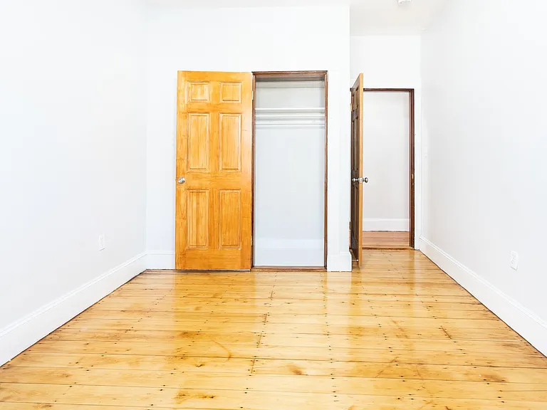 86 Brook St #3 — Photo 15