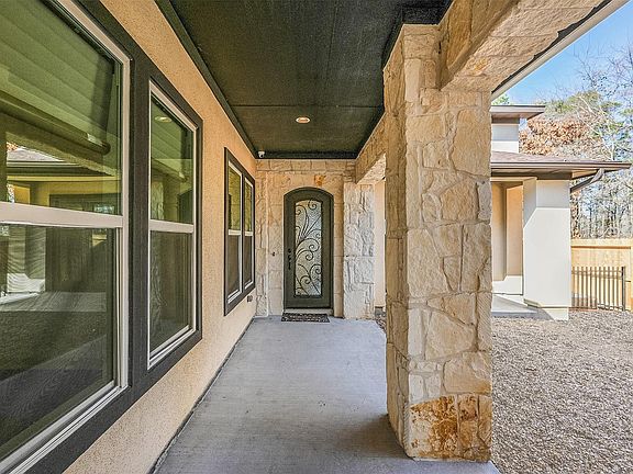 5th image of 28431 Mendecino Glen Ln
