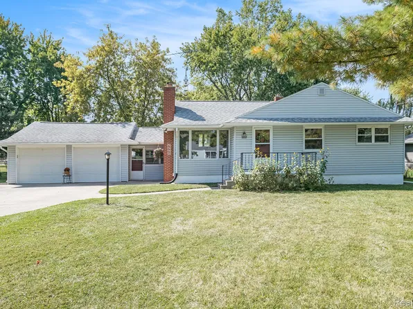 3337 N Belsay Rd, Flint, MI 48506