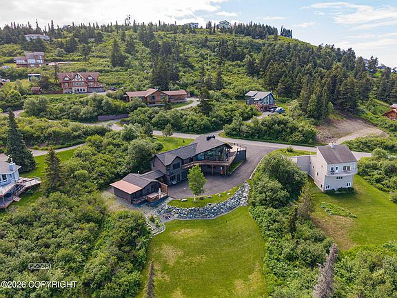 3rd image of 8701 Sultana Dr