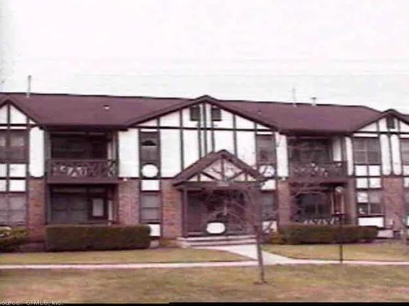 365 Mather St APT 49, Hamden, CT 06514