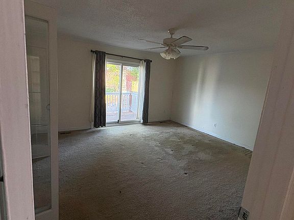 4th image of 2200 Country Club Court