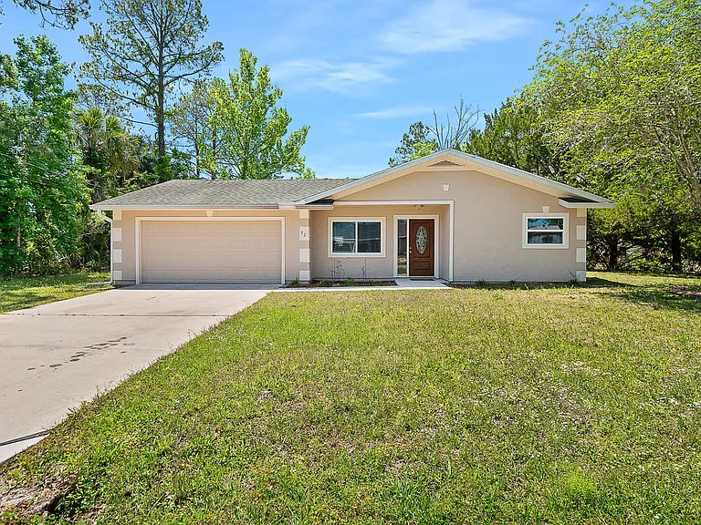 32 Pine Crest Ln — Photo 1
