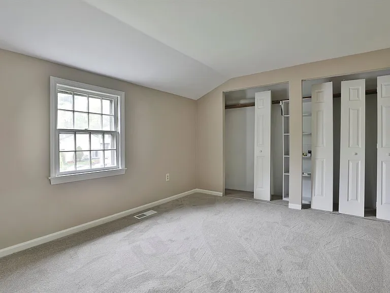 37 Cannongate III Rd — Photo 23