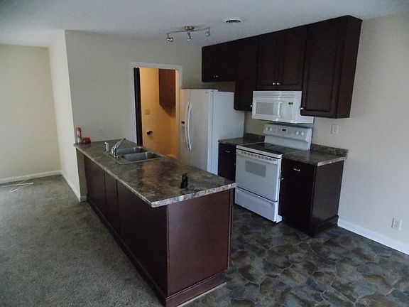 5th image of 4607 Murray Lake Ln #2