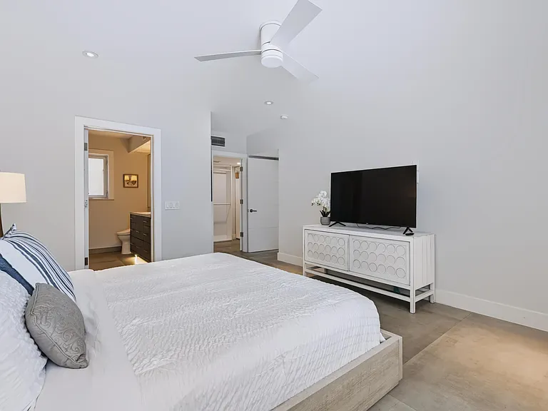 604 N Ocean Blvd #1B — Photo 41