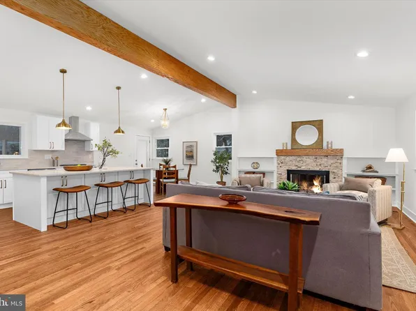 901 Dogwood Hill Ct, Towson, MD 21286