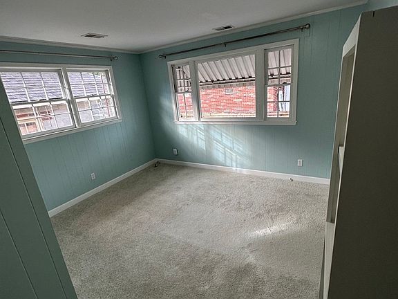 3rd image of 4891 N Rhett Ave APT A