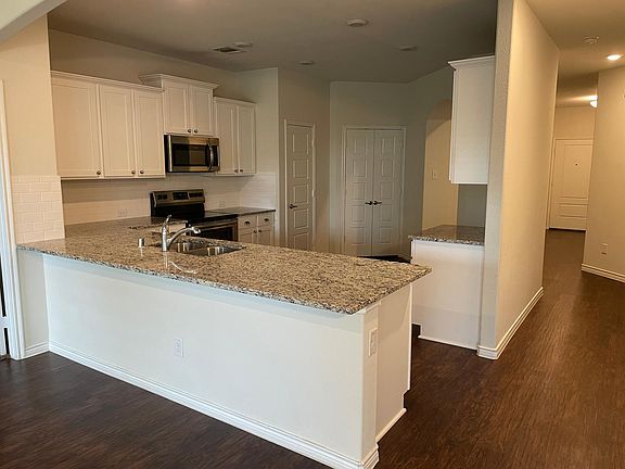 5th image of 241 Stevenson Lndg