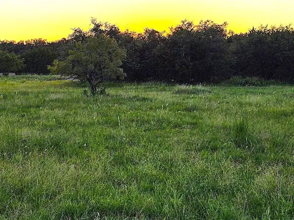 725 County Road 206, Burnet, TX 78611