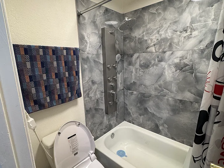 8027 Wishing Well Rd — Photo 16