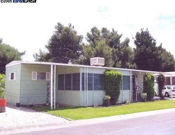 1st image of 76 Palm Dr Unit 76