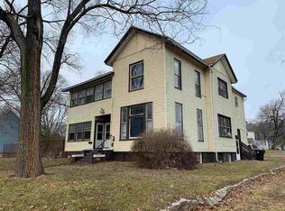 1027 NE Jefferson Ave, Peoria, IL
