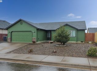 1075 Bradshaw Ln, Creswell, OR 97426