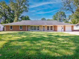 48 Airshire Pl, Hazelwood, MO 63042