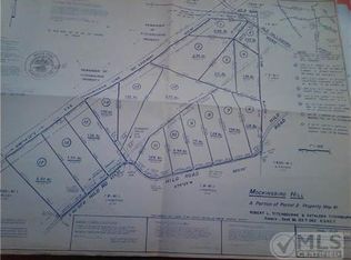 9204 Mockingbird Hills Ct, Bon Aqua, TN 37025