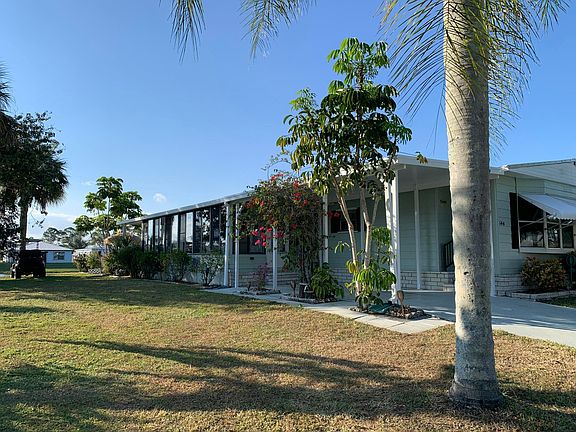 3rd image of 144 Calle De  Lagos