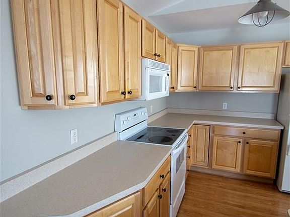 4th image of 7319 N Villa Lake Dr APT 3