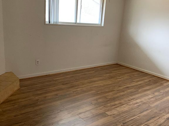 4th image of 2831 Kalmia Lee Ct APT 302