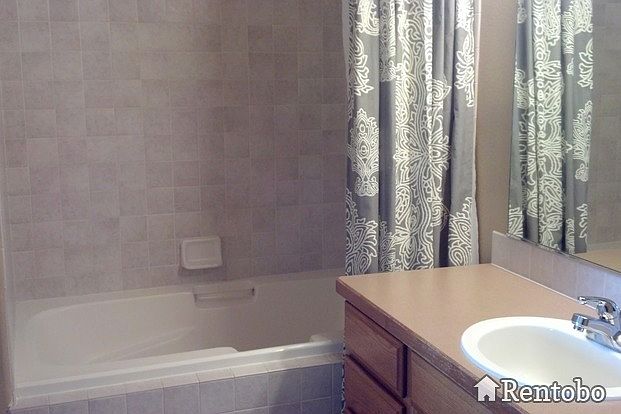 1st image of 1288 Lake Cir